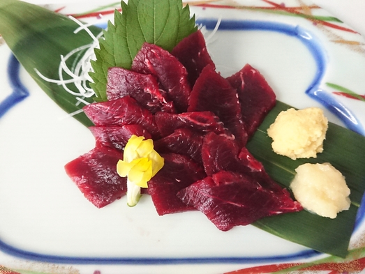 ◆【特別別注料理】鯨肉のお刺身付き！ 1泊2食バイキングプラン！